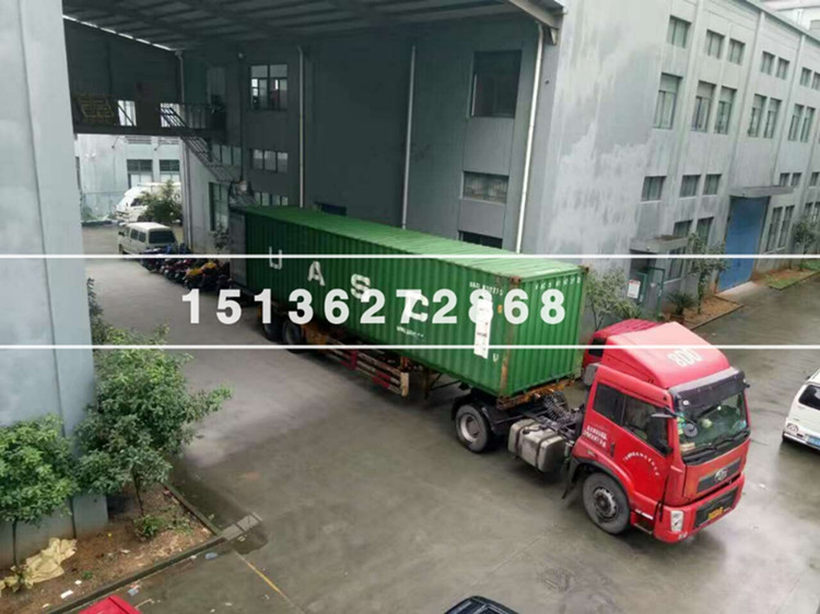 活性炭噸包從廠里出發(fā)